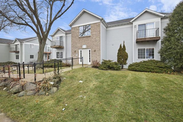 2831 Cimarron Trail, Madison, WI 53719