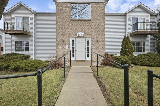 2831 Cimarron Trail, Madison, WI 53719