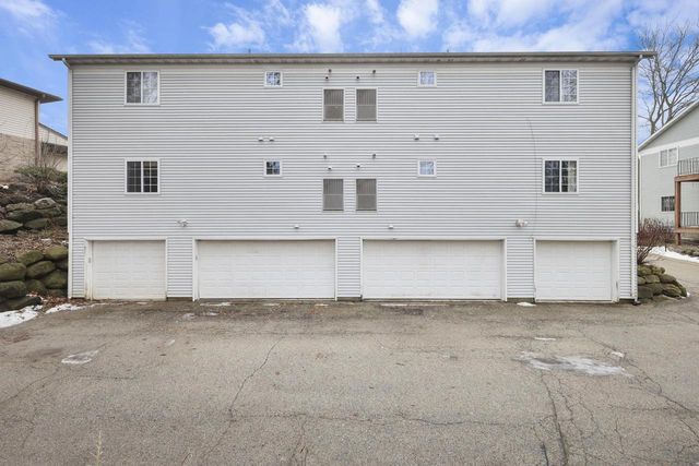 2831 Cimarron Trail, Madison, WI 53719