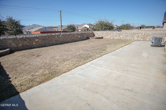 7160 MESQUITE TREE Lane, El Paso, TX 79934