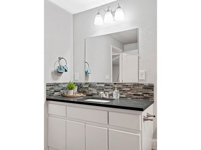 918 S Depot Dr, Milliken, CO 80543