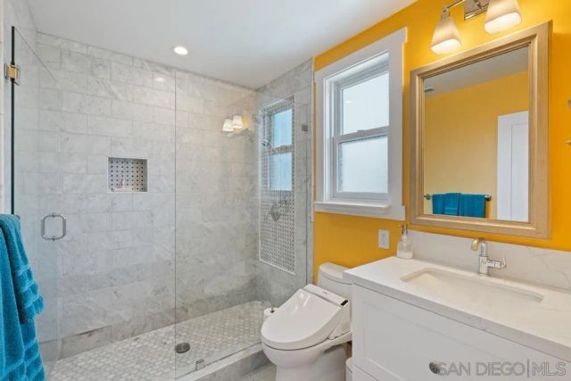 851 C Ave., Coronado, CA 92118