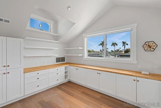 851 C Ave., Coronado, CA 92118