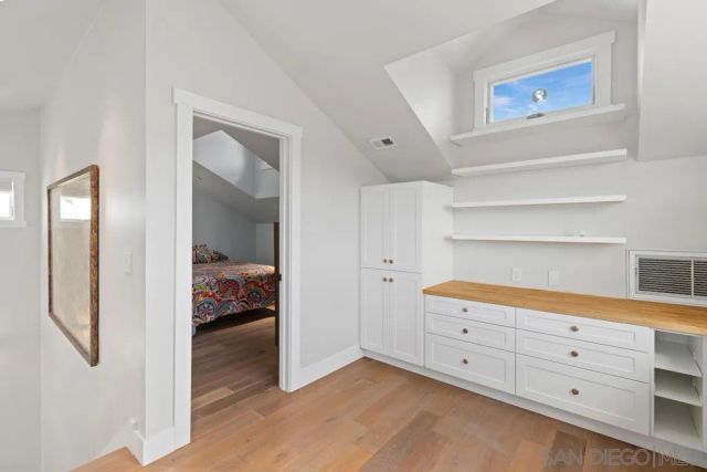 851 C Ave., Coronado, CA 92118