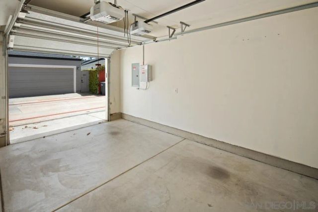 851 C Ave., Coronado, CA 92118