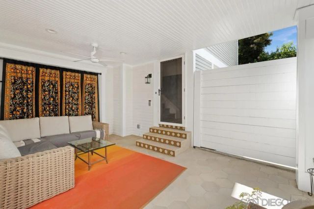 851 C Ave., Coronado, CA 92118