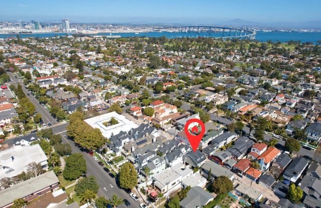 851 C Ave., Coronado, CA 92118