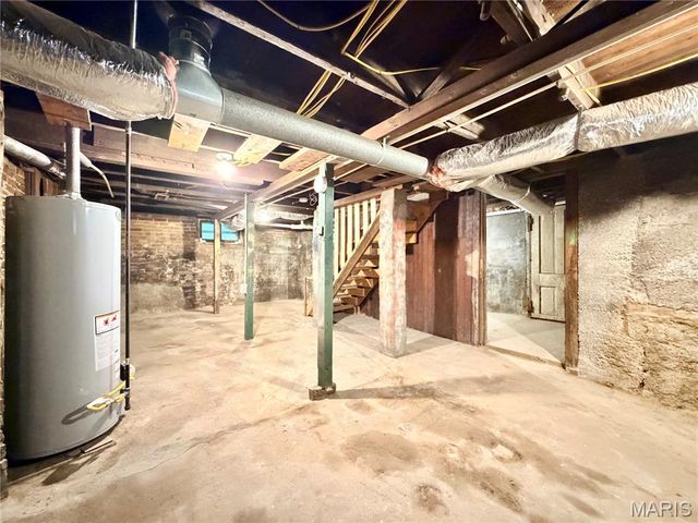 325 Garesche Street, Collinsville, IL 62234