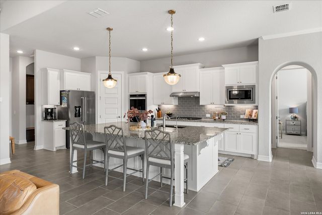 114 El Cielo, Boerne, TX 78006