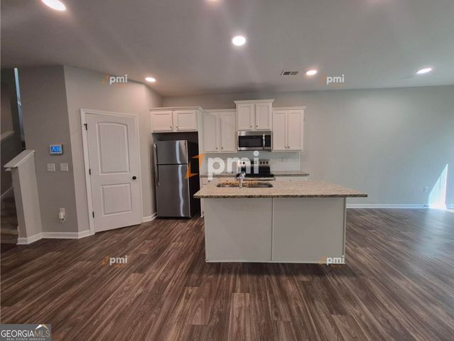 5051 Pioneer Parkway, Mcdonough, GA 30253