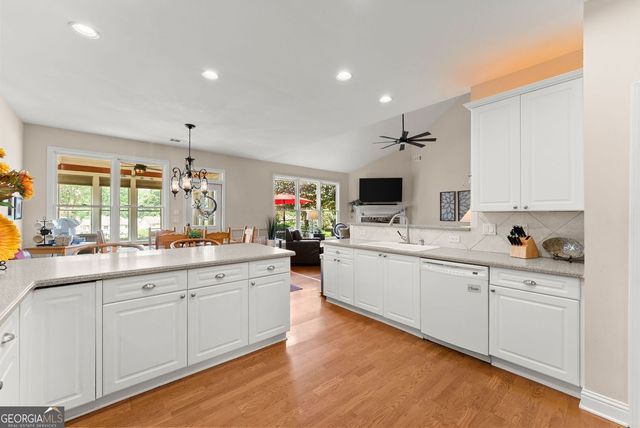 5305 Glenhaven Drive, Cumming, GA 30041