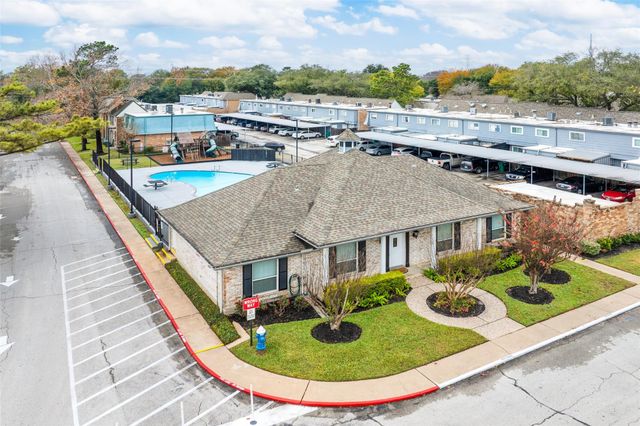 11002 Hammerly Boulevard 118, Houston, TX 77043