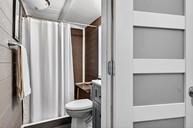 18008 Cindys Lane, Justin, TX 76247