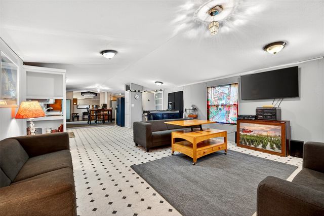 18008 Cindys Lane, Justin, TX 76247