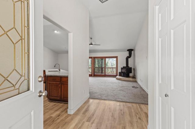 10625 Forbestown Rd, Challenge, CA 95925