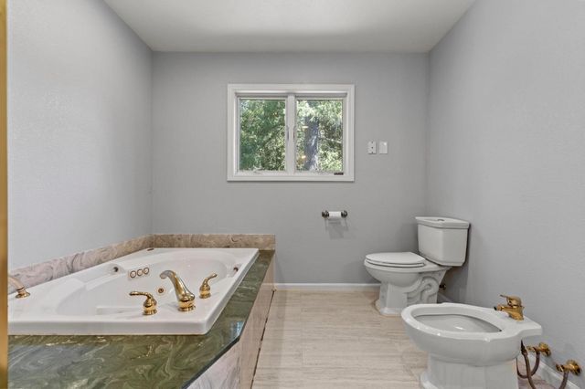 10625 Forbestown Rd, Challenge, CA 95925