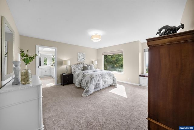6727 River Springs Dr S, Salem, OR 97306