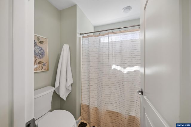 6727 River Springs Dr S, Salem, OR 97306