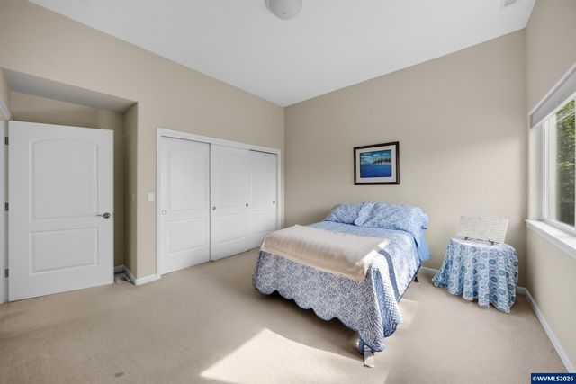 6727 River Springs Dr S, Salem, OR 97306
