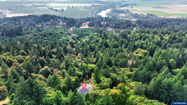 6727 River Springs Dr S, Salem, OR 97306