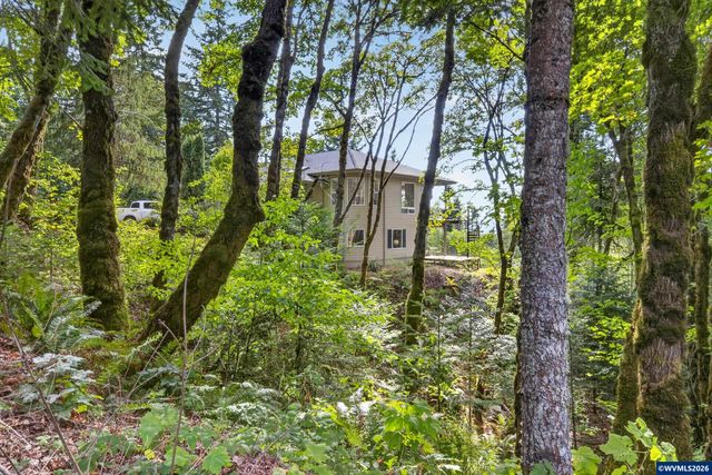 6727 River Springs Dr S, Salem, OR 97306