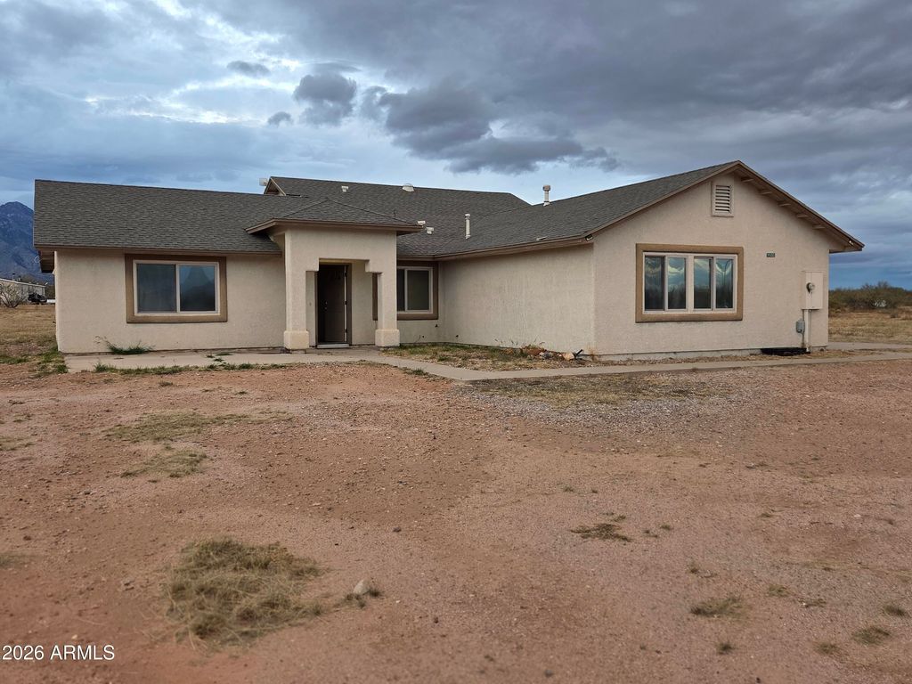 9500 S EL THUMA REAL --, Hereford, AZ 85615
