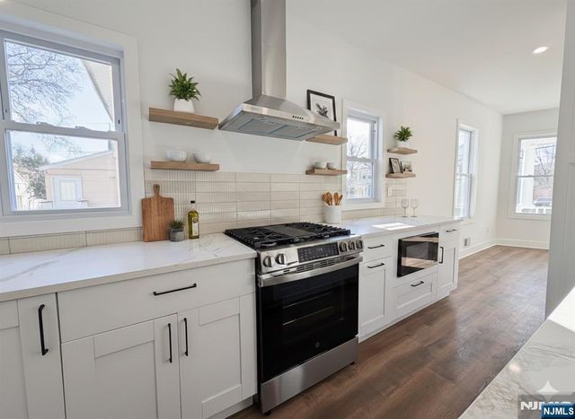 93 May Street, Hawthorne, NJ 07506