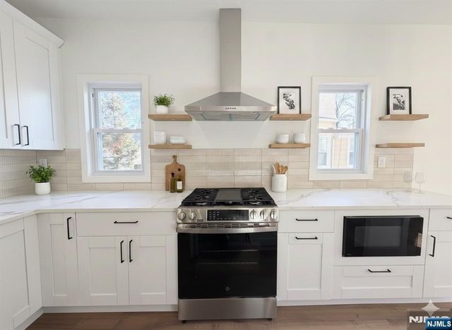 93 May Street, Hawthorne, NJ 07506