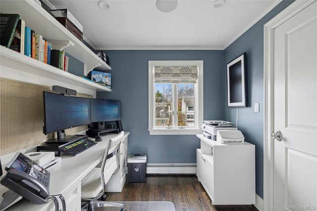 44 Old Ox Road, Manhasset, NY 11030