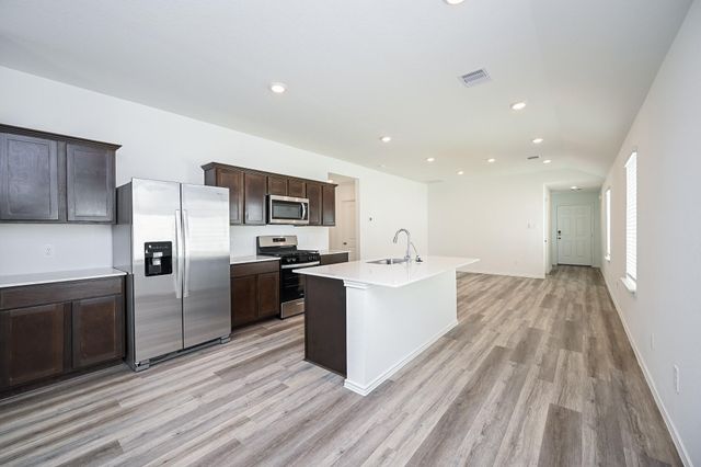 1003 Vilana Ridge Land, Houston, TX 77090