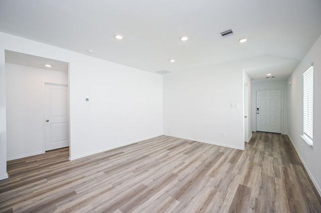 1003 Vilana Ridge Land, Houston, TX 77090