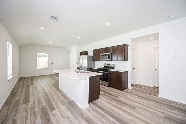 1003 Vilana Ridge Land, Houston, TX 77090