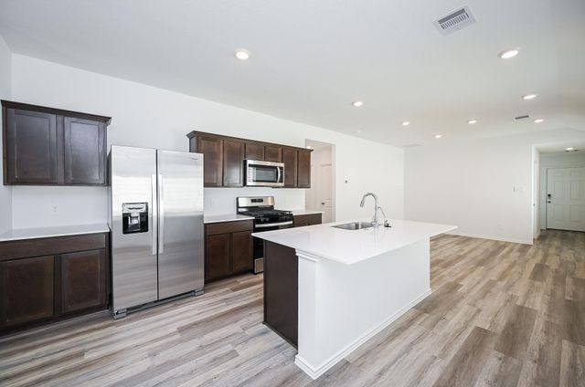 1003 Vilana Ridge Land, Houston, TX 77090