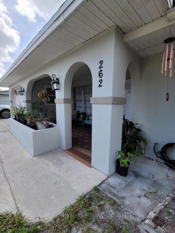 262 NE Floresta Drive, Port St. Lucie, Port St Lucie, FL 34983
