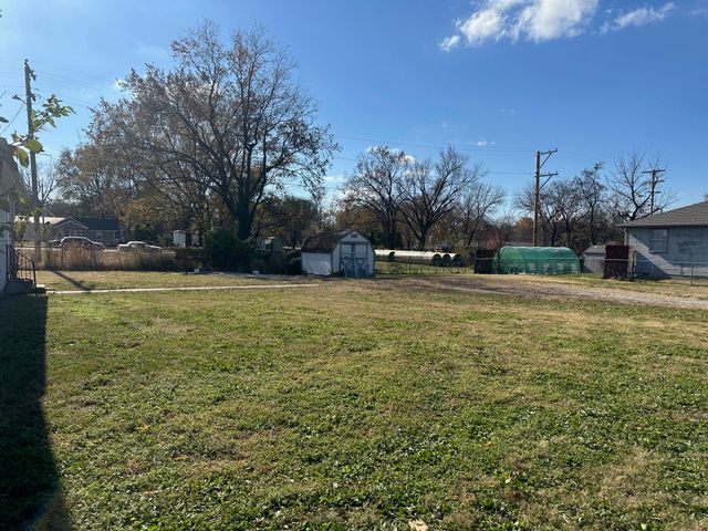 1014 E Furnace Street, Joplin, MO 64801