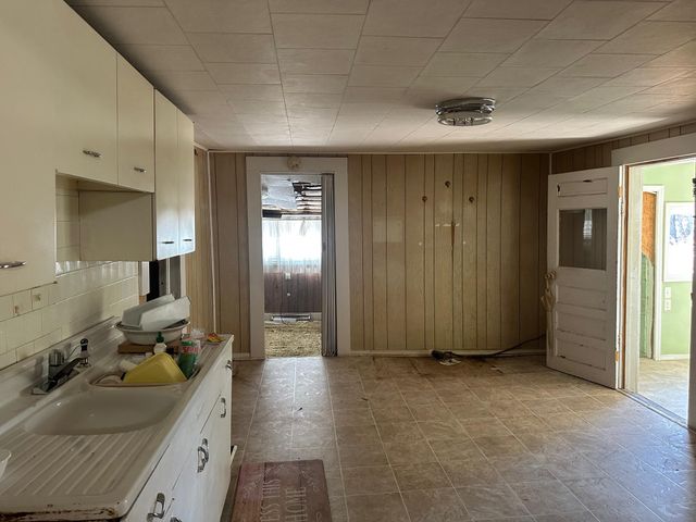 1014 E Furnace Street, Joplin, MO 64801