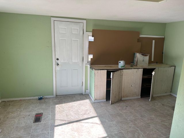 1014 E Furnace Street, Joplin, MO 64801