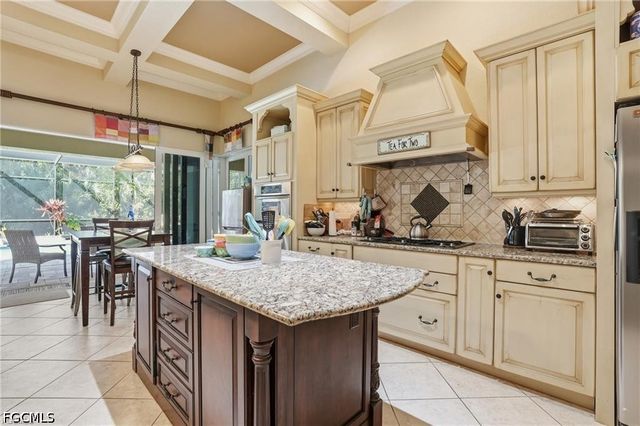 3801 River Point DR, Fort Myers, FL 33905