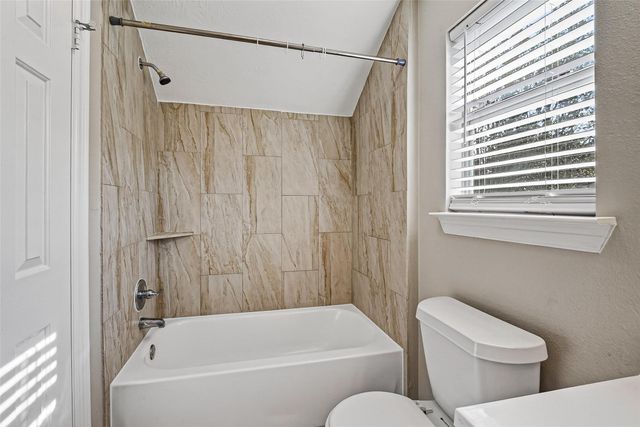 20515 Forest Stream Drive, Houston, TX 77346