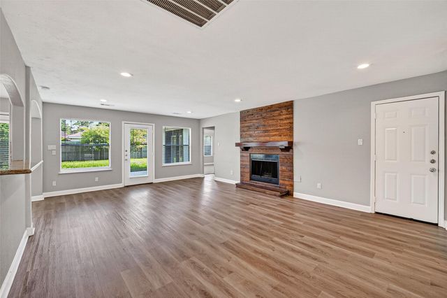 20515 Forest Stream Drive, Houston, TX 77346