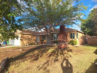 44140 Kingtree Avenue, Lancaster, CA 93534