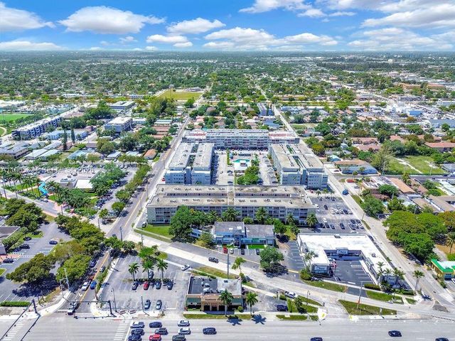 410 SE 2nd St 223, Hallandale Beach, FL 33009