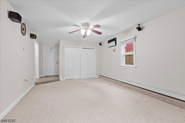 40 Hunterdon Rd, West Orange Twp., NJ 07052