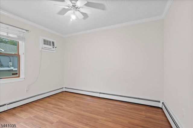 40 Hunterdon Rd, West Orange Twp., NJ 07052