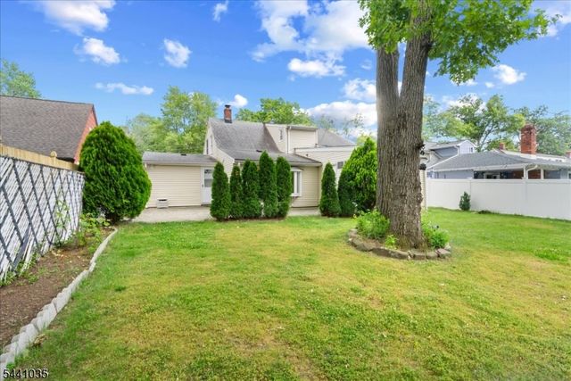 40 Hunterdon Rd, West Orange Twp., NJ 07052