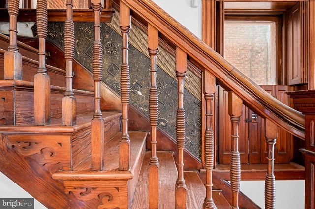 55 PENNSYLVANIA AVE, Westminster, MD 21157