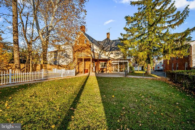 55 PENNSYLVANIA AVE, Westminster, MD 21157