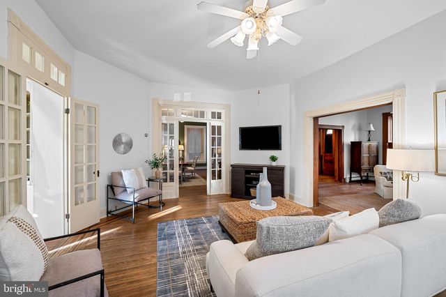 55 PENNSYLVANIA AVE, Westminster, MD 21157