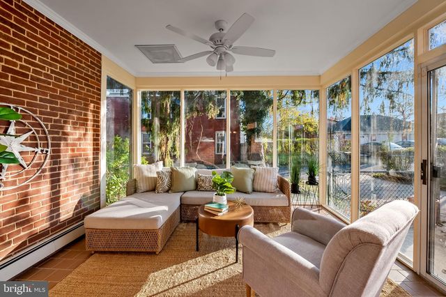 55 PENNSYLVANIA AVE, Westminster, MD 21157