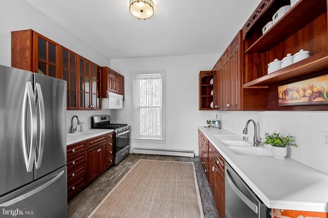 55 PENNSYLVANIA AVE, Westminster, MD 21157